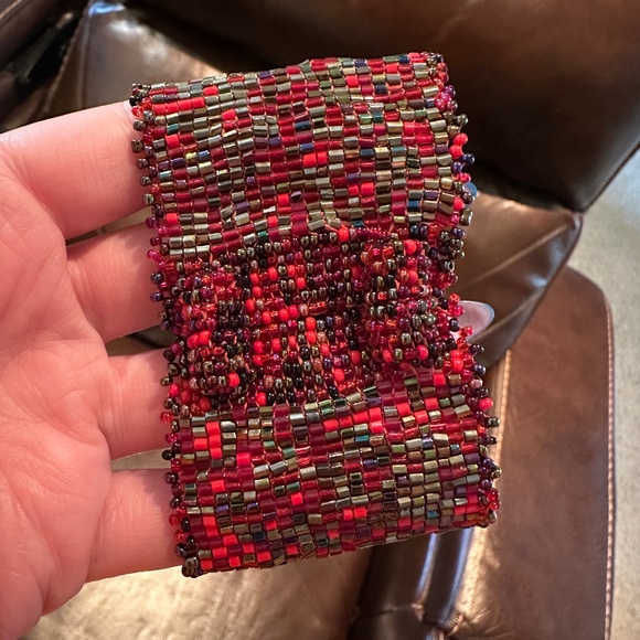 Handmade Beaded Bracelet with Fire Agate - Picture 3 of 4